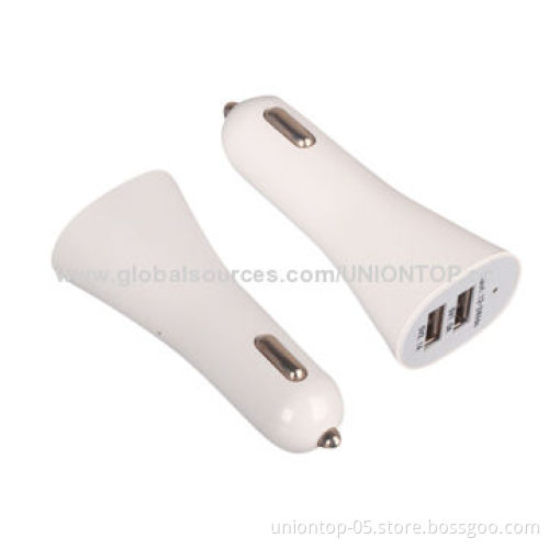 5V1A/5V2.1A Dual USB Car Charger Suitable for Different Brands of Mobile Phone